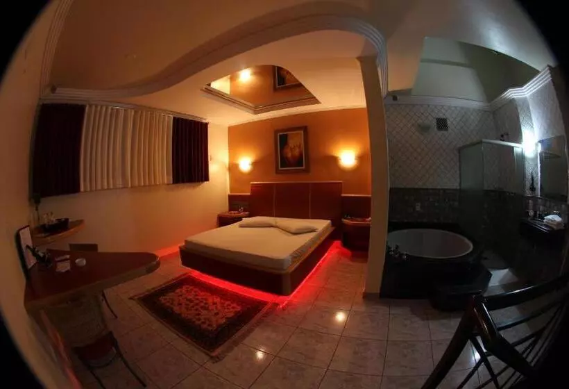 Xenon Motel