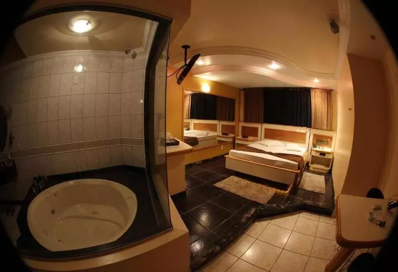 Xenon Motel