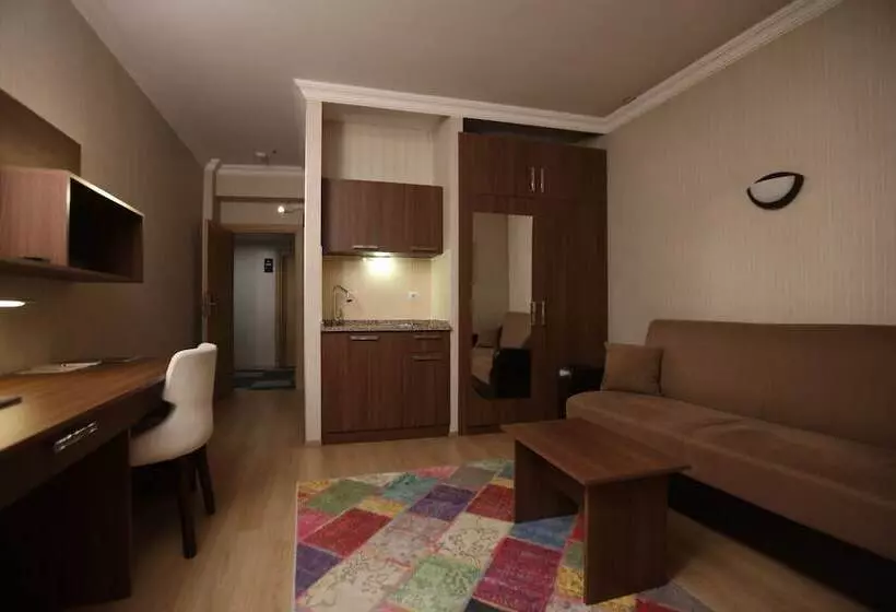Gun Otel
