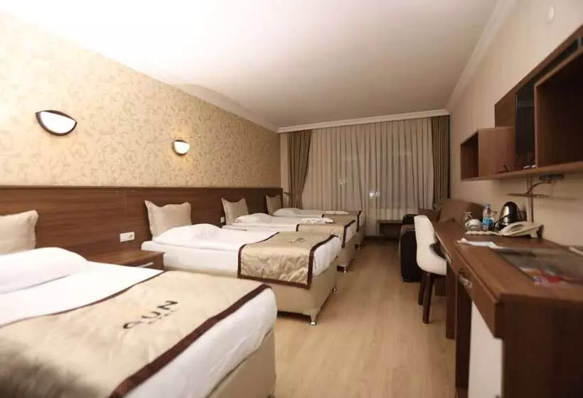 Gun Otel