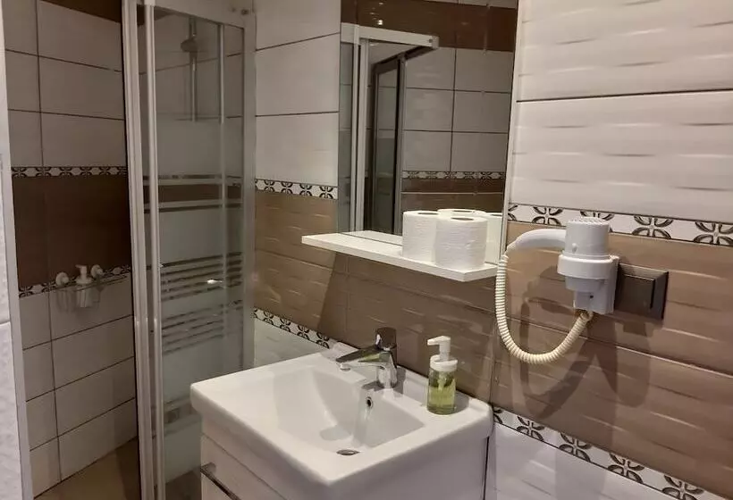 Hotel Kocca Ev