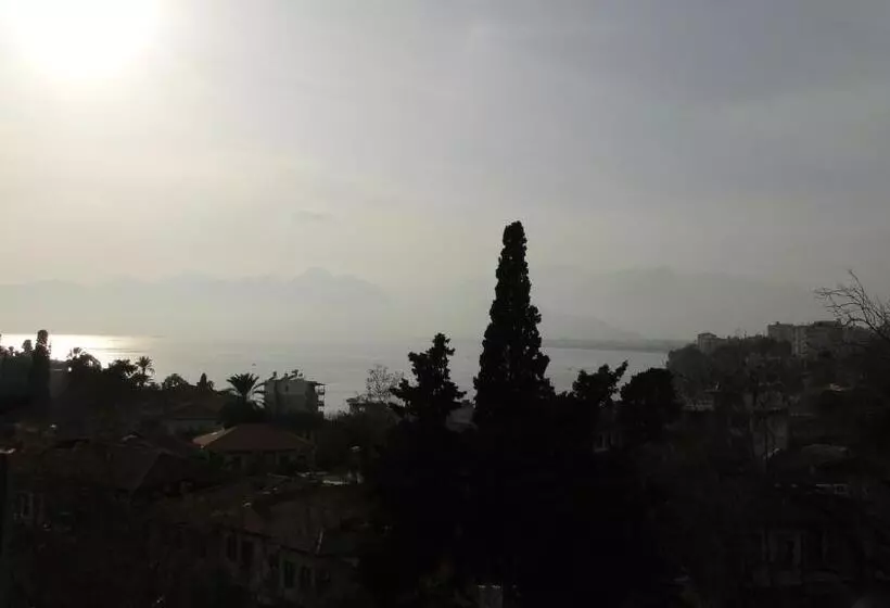 هتل Sunrise