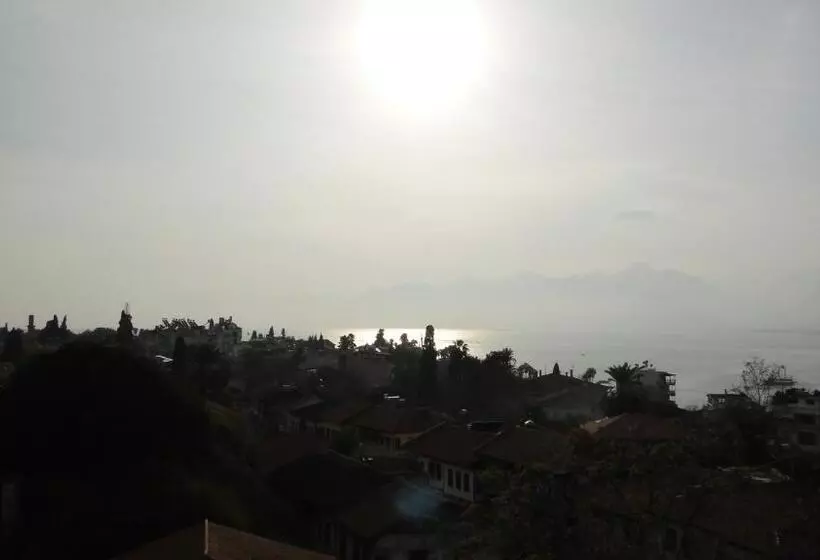 هتل Sunrise