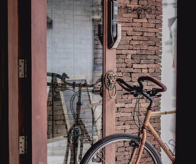 ユースホステル Urbanbamboo