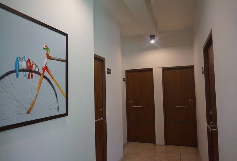 ユースホステル Urbanbamboo