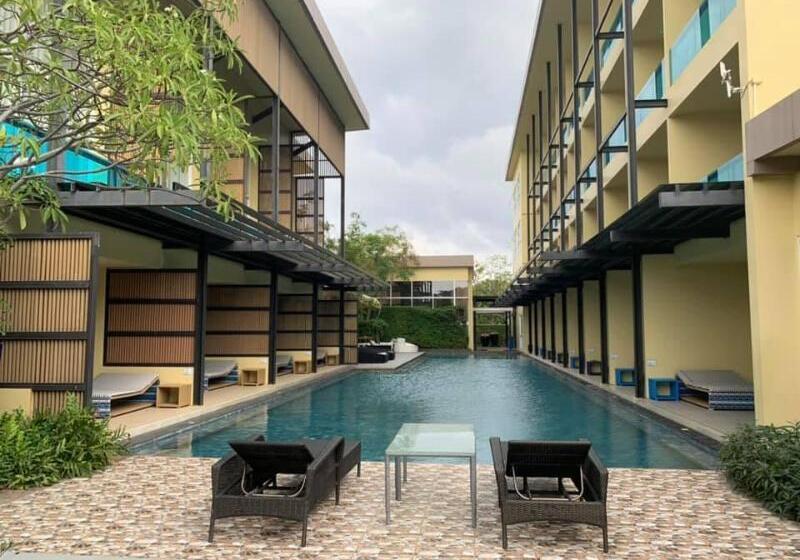 Beach Walk Boutique Resort