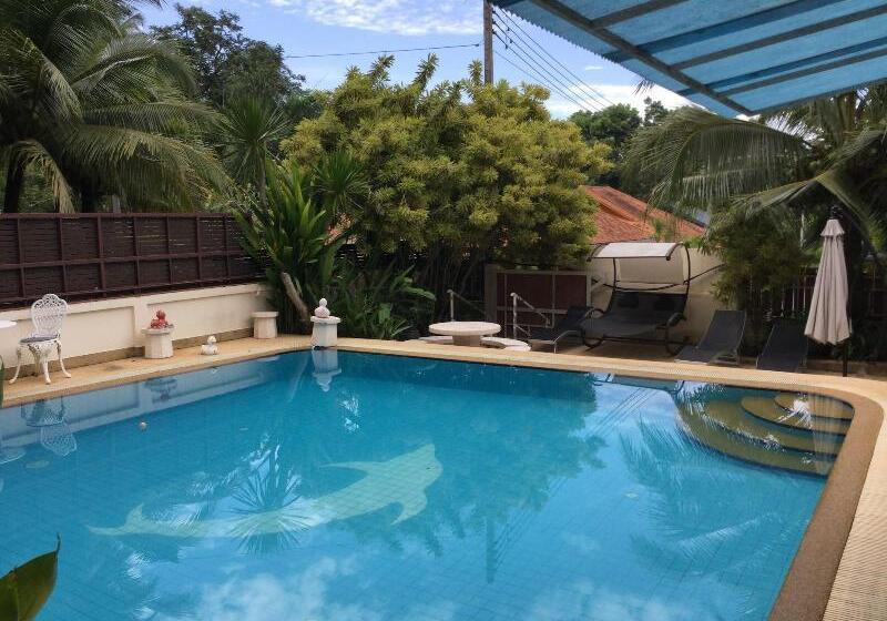 ベッドアンドブレックファースト Phuket Gay Homestay