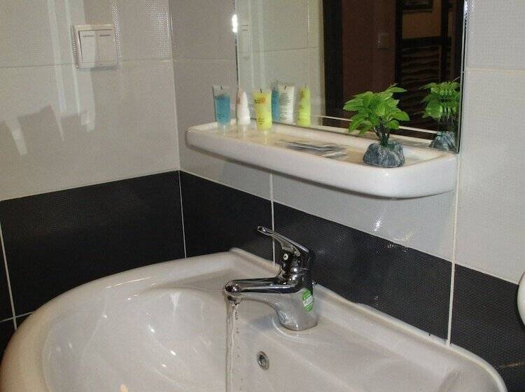 Burj Al Balad Hotel Apartments