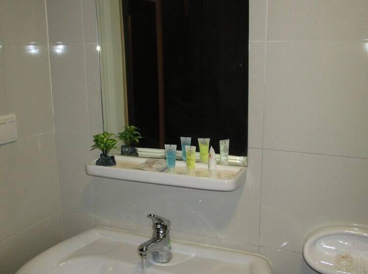 Burj Al Balad Hotel Apartments