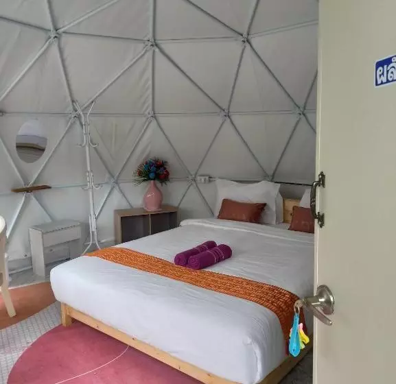 Everest Resort Samui   Sha Plus