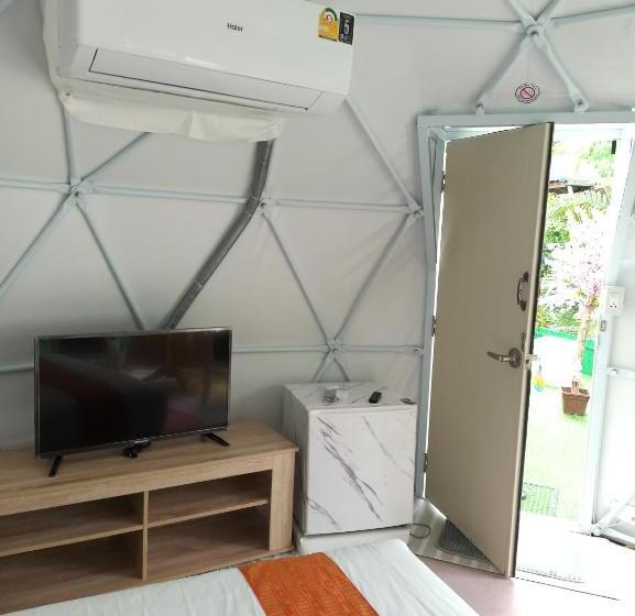 Everest Resort Samui Sha Plus