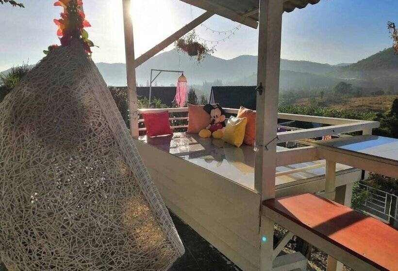 בית מלון כפרי Ingmhok Country Mountain View Resort