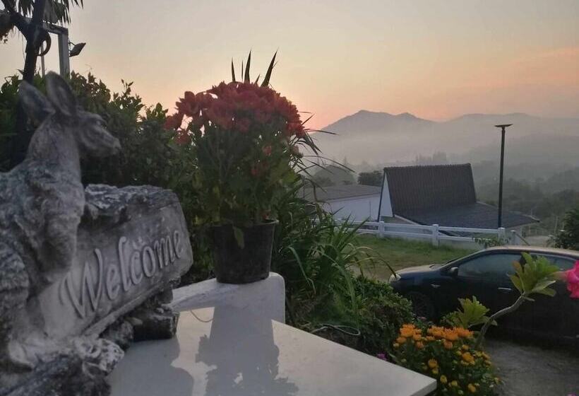 בית מלון כפרי Ingmhok Country Mountain View Resort