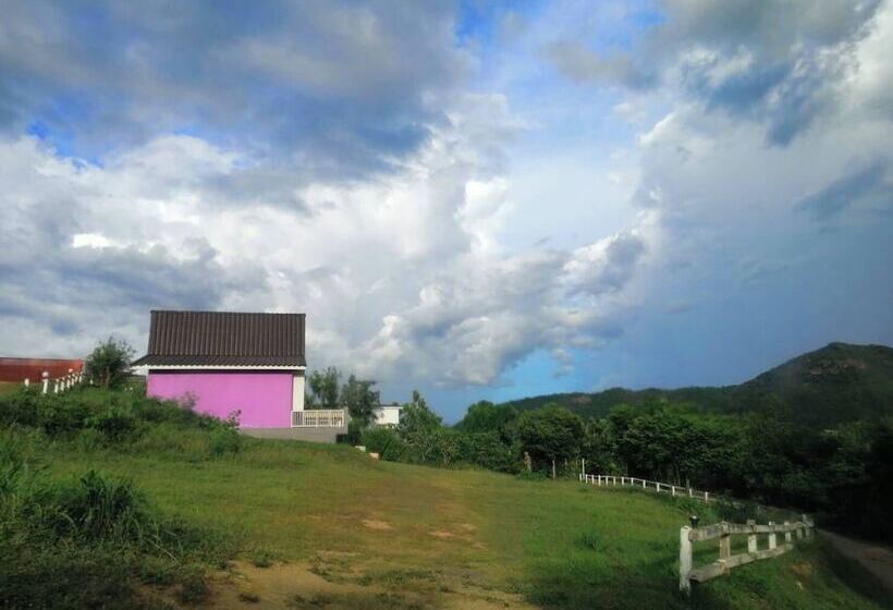 בית מלון כפרי Ingmhok Country Mountain View Resort