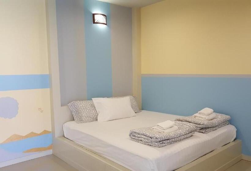 Hotel Juntima Place At Amphawa