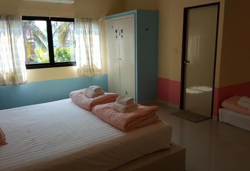 Hotel Juntima Place At Amphawa