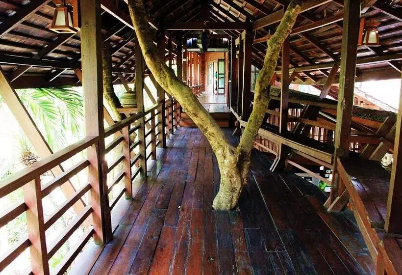ホテル Namkhong Guesthouse And Resort