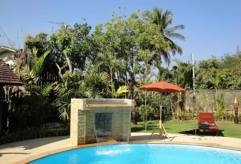 ホテル Namkhong Guesthouse And Resort