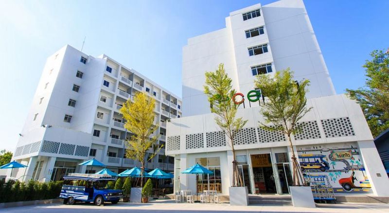 هتل Recenta Phuket Suanluang