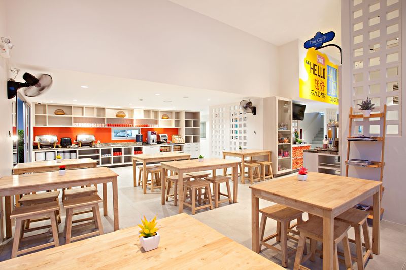 هتل Recenta Phuket Suanluang