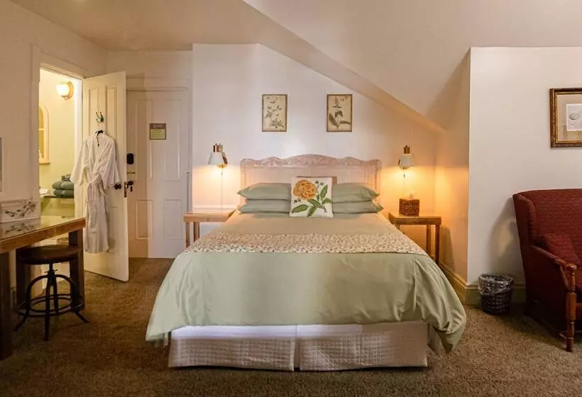 ホテル Reynolds Mansion B&b