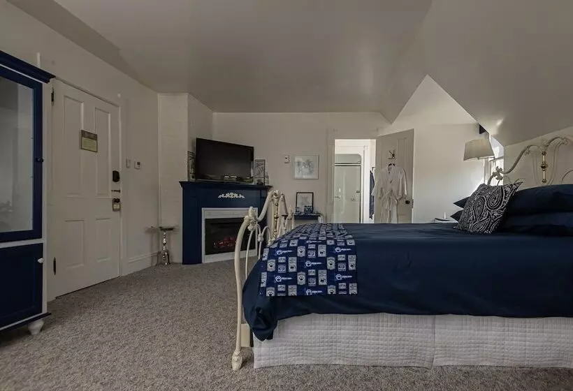 ホテル Reynolds Mansion B&b