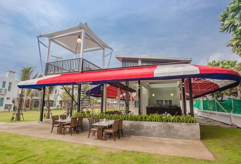 Otel Saint Tropez Beach