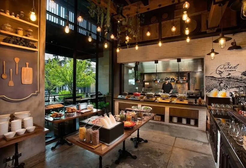 هتل Somerset Ekamai Bangkok