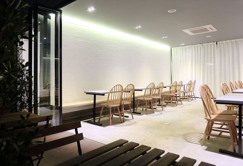 Отель Srianunt Boutique