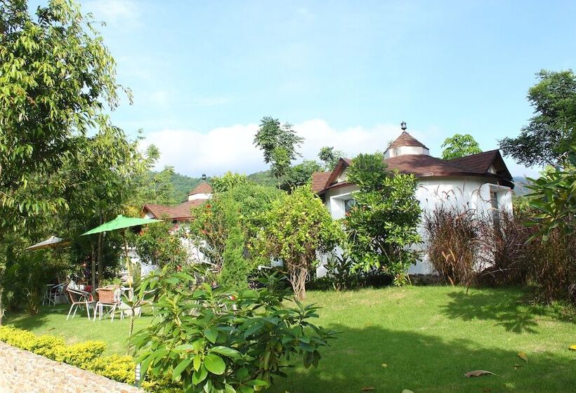 בית מלון כפרי The Happiness Resort