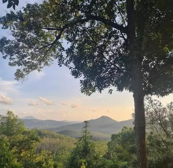 هاستل Chestnut Hill Eco Resort Had Yai
