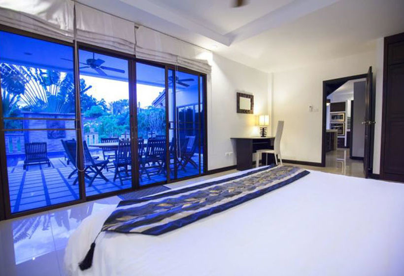 Champagne Villa By G Estate