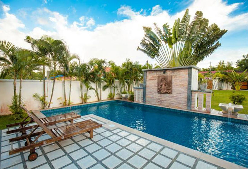 Champagne Villa By G Estate