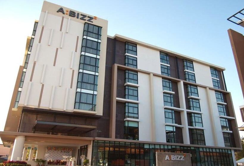 Abizz Hotel Lampang Airport