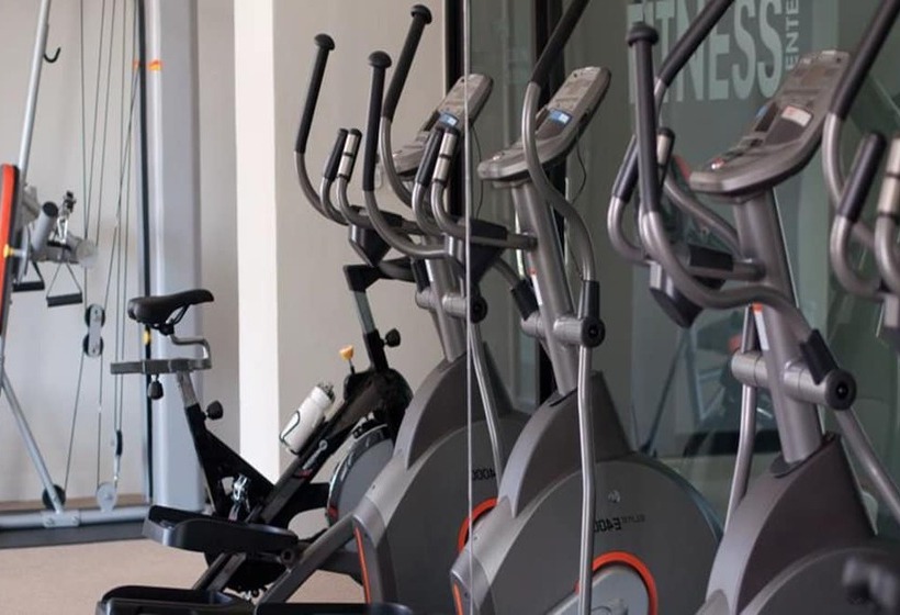 Abizz Hotel Lampang Airport