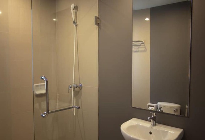 Abizz Hotel Lampang Airport