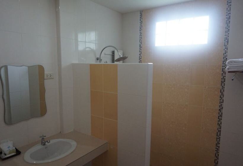 בית מלון כפרי A Nice Resort & Villa