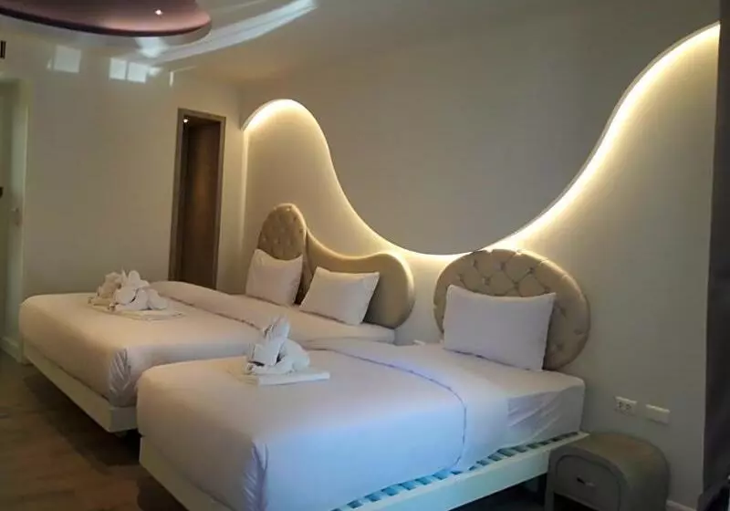 ホテル Avatara Resort
