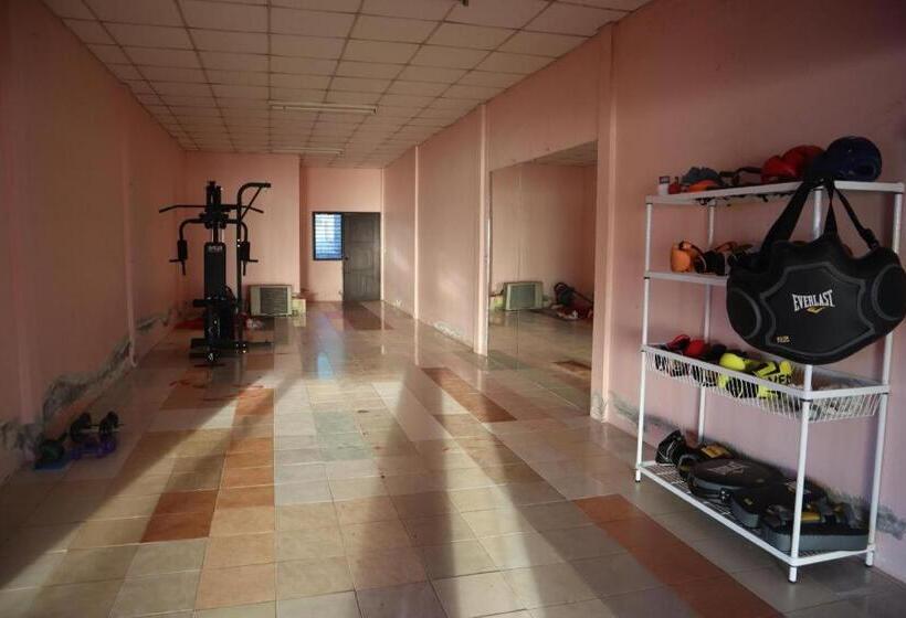 酒店 Baan Ton Resort