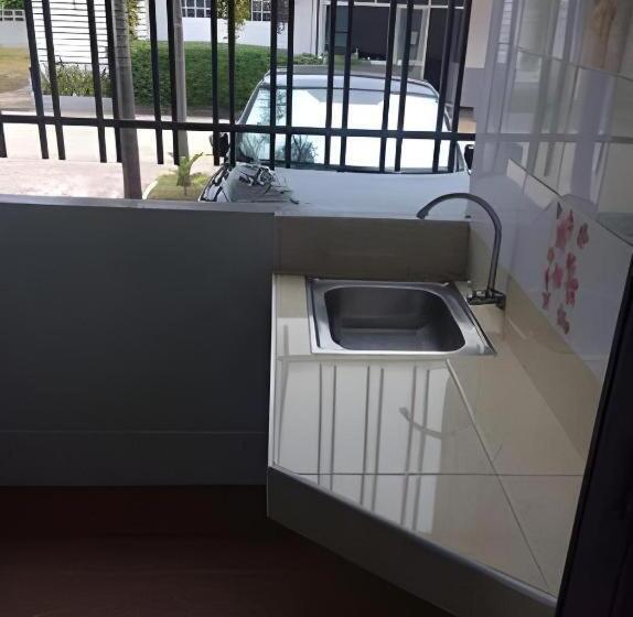 酒店 Baan Ton Resort