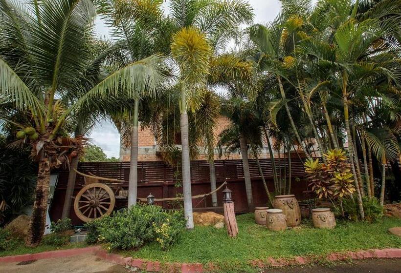 Отель Huen Jao Ban