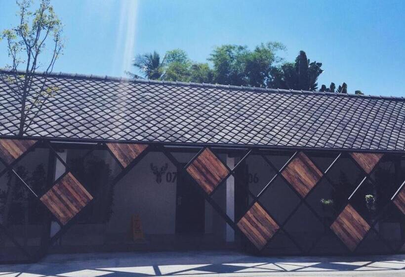 בית מלון כפרי Maalamaii