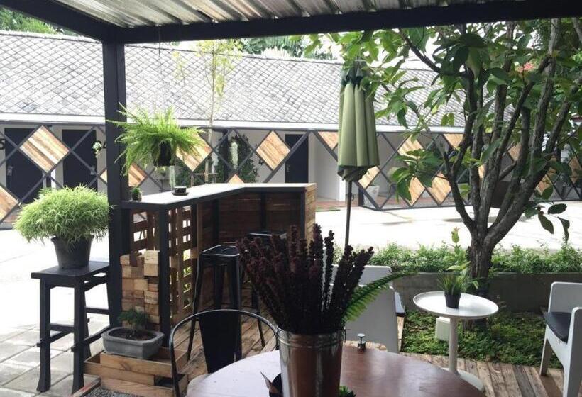 בית מלון כפרי Maalamaii