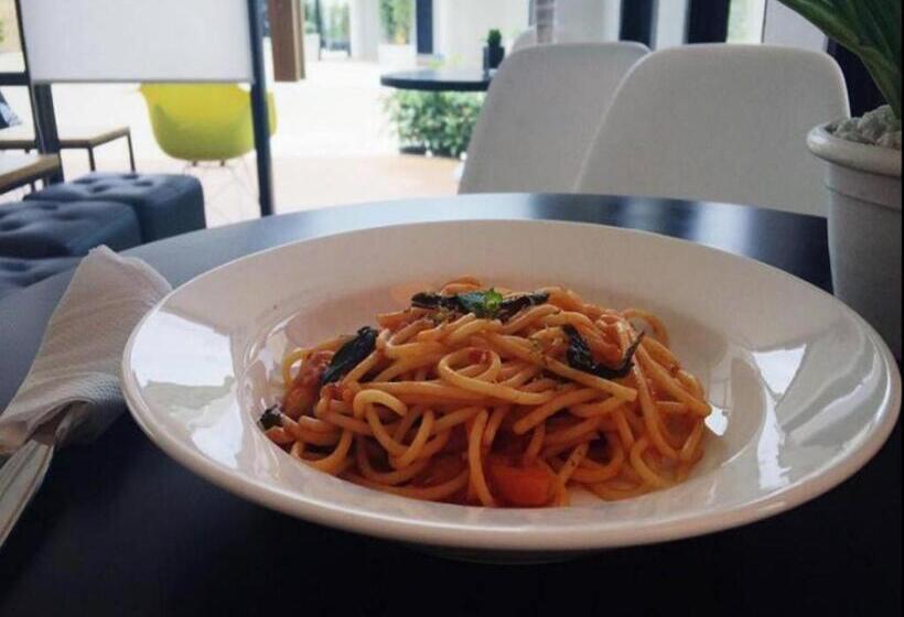 בית מלון כפרי Maalamaii