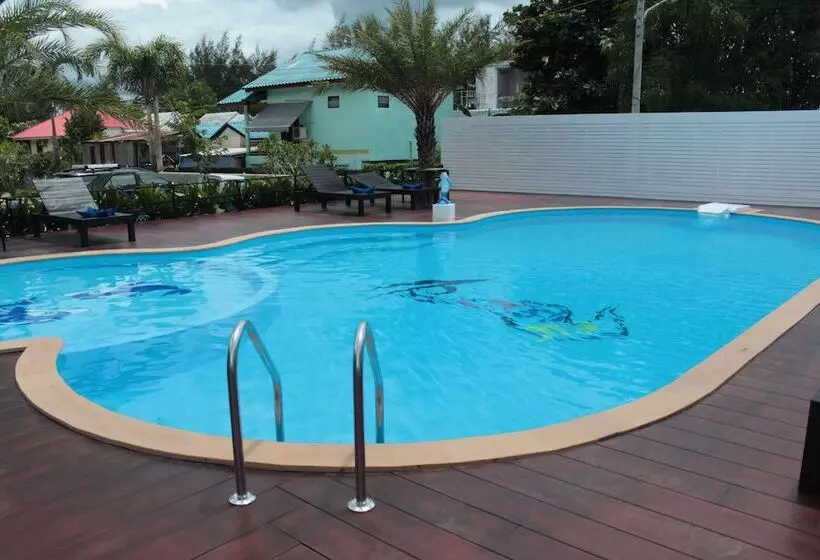 هتل Na Nicha Bankrut Resort