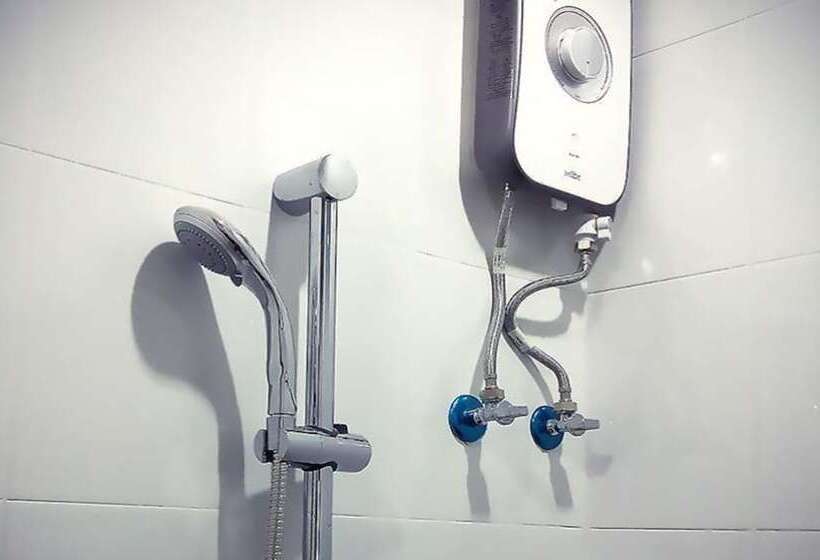 בית מלון כפרי Nichravee Resort Ubon Ratchathani