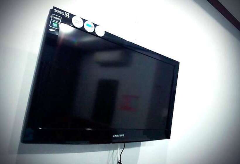 בית מלון כפרי Nichravee Resort Ubon Ratchathani