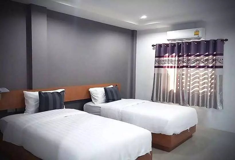 ホテル Nichravee Resort Ubon Ratchathani