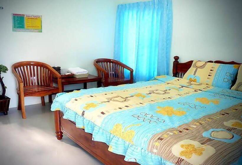 בית מלון כפרי Nichravee Resort Ubon Ratchathani