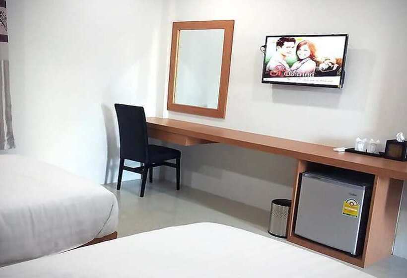 בית מלון כפרי Nichravee Resort Ubon Ratchathani